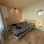 Dom wakacyjny Le Jardin D'angely By Cozylife Jardin Niort