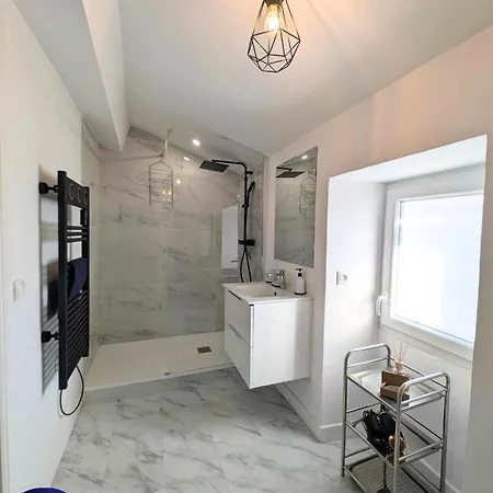 Le Jardin D'angely By Cozylife Jardin Holiday home *