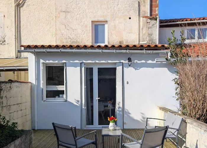 Le Jardin D'angély By Cozylife Jardin Сasa de vacaciones Niort