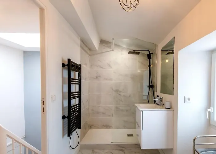 Сasa de vacaciones Le Jardin D'angély By Cozylife Jardin *